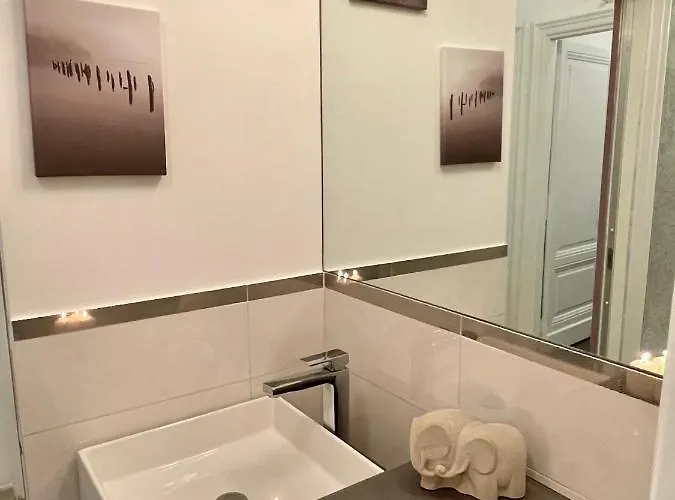 C&y - Vaticano St Peter - Luxe Penthouse Flat Apartment Rome
